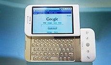 © Bild: Reuters/Jacob Silberberg, Google stellt sein neues G1 Mobiltelefon vor. © Bild: Reuters/Jacob Silberberg, Google stellt sein neues G1 Mobiltelefon vor.