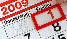 © Fotolia/Fineas , Ein Kalender zeigt den ersten Mai 2009 an © Fotolia/Fineas , Ein Kalender zeigt den ersten Mai 2009 an