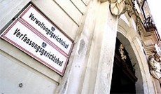 © APA/Hans Klaus Techt, Der Eingang des Verfassungsgerichtshofs in Wien © APA/Hans Klaus Techt, Der Eingang des Verfassungsgerichtshofs in Wien