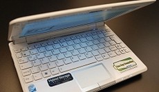 © ORF.at/Nadja Igler, Asus-Netbook 1000HE © ORF.at/Nadja Igler, Asus-Netbook 1000HE