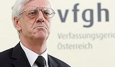 © Bild: APA/Georg Hochmuth, Im Bild ist VfGH Gerhart Holzinger zu sehen. © Bild: APA/Georg Hochmuth, Im Bild ist VfGH Gerhart Holzinger zu sehen.