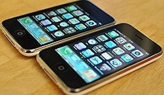 © ORF.at/Nadja Igler, iPhone 3G und iPhone 3GS © ORF.at/Nadja Igler, iPhone 3G und iPhone 3GS