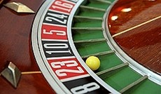 © Fotolia/ADT, Roulette-Tisch mit Kugel © Fotolia/ADT, Roulette-Tisch mit Kugel