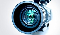 © Fotolia/Frank Axelsen , Linse einer Filmkamera © Fotolia/Frank Axelsen , Linse einer Filmkamera