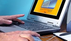© Fotolia/Radu Razvan, Arbeit mit Computergrafik © Fotolia/Radu Razvan, Arbeit mit Computergrafik