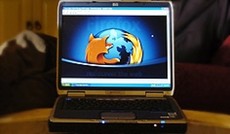 © AP/David Adame , Notebook mit dem Logo des Browsers Firefox © AP/David Adame , Notebook mit dem Logo des Browsers Firefox