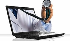 � Fotolia/Yanik Chauvin, Laptop mit �rzte-Sujet