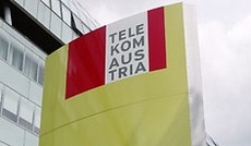 � Reuters/Heinz-Peter Bader, Telekom Austria Schild