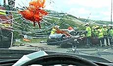 � Gwent Police, Screenshot aus dem Video der britischen Polizei �ber die Gefahr der Handynutzung am Steuer