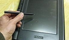 © Digibarn, GRiDPad, ein früher Computer mit Stiftbedienung © Digibarn, GRiDPad, ein früher Computer mit Stiftbedienung